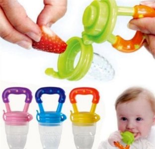 Toyboy Baby's BPA-Free Silicone Food Nibbler for Fruit and Veggie with Handle (Multicolour, 6-12 Months)